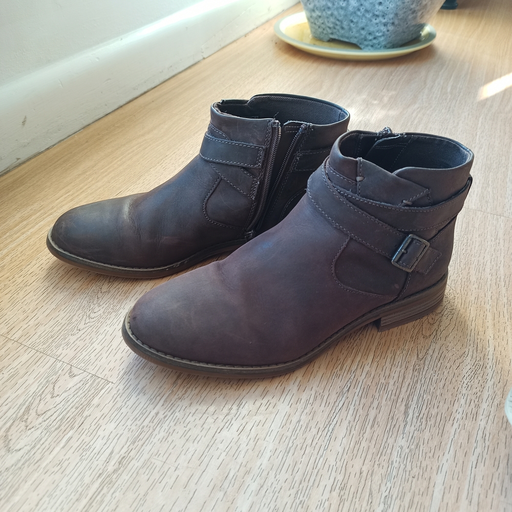 Clarks Brown Ankle Leather Boots